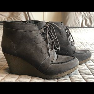 Ankle boots